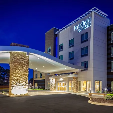Fairfield By Marriott Port Clinton Waterfront Hotel